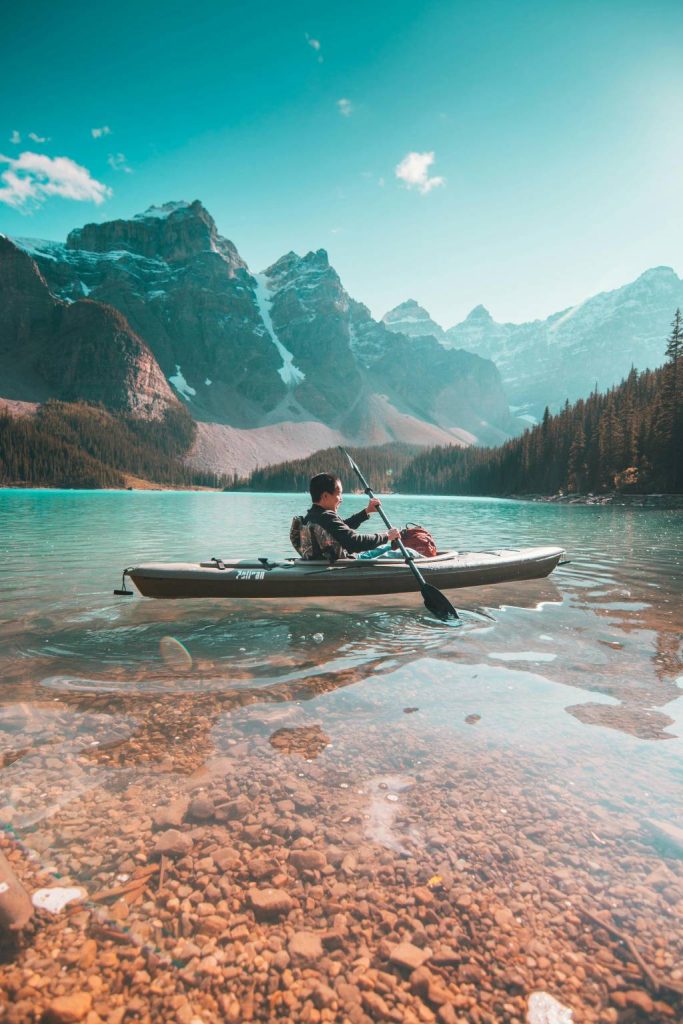 Découvrez notre sélection des meilleurs kayaks rigides 1 place pour vos aventures aquatiques